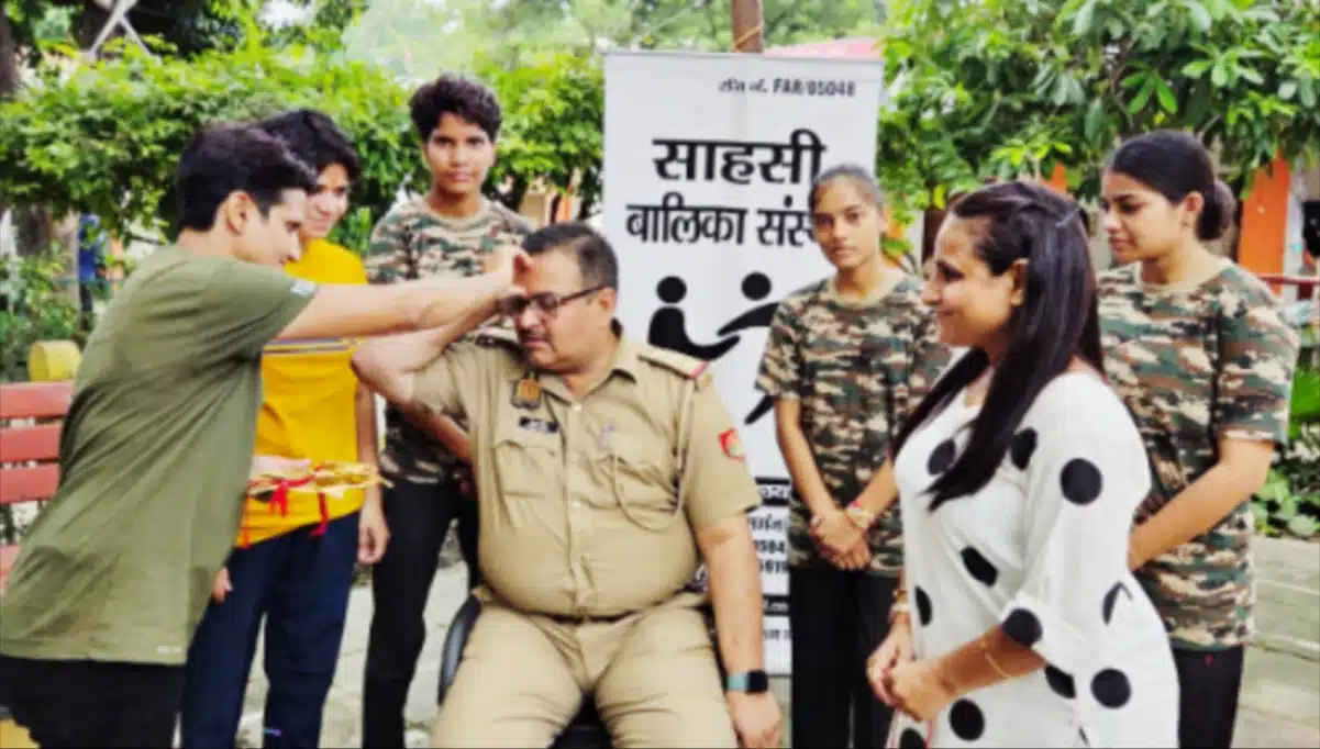 Picsart 25 08 08 19 07 34 214