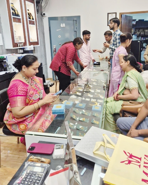 Picsart 25 10 18 17 24 34 220