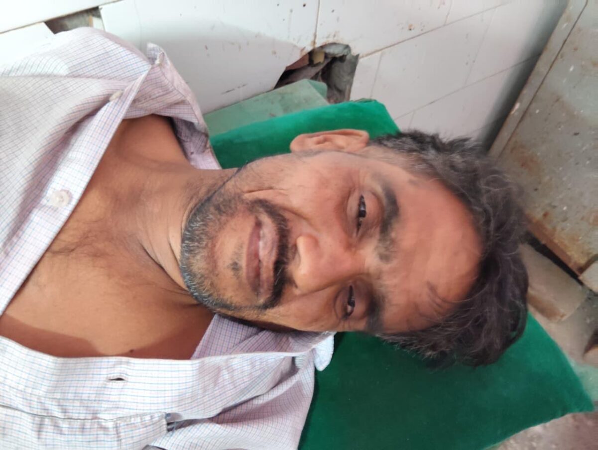 KAIMGANJ NEWS गैस वेल्डिंग में लापरवाही पड़ी भारी: सिलेंडर विस्फोट से युवक गंभीर रूप से झुलसा, सुरक्षा मानकों पर उठे सवाल IMG 20260328 WA02281