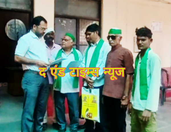 KAIMGANJ NEWS कायमगंज में किसानों का हल्ला बोल! 12 सूत्रीय मांगों को लेकर तहसील पर गरजे कृषक, चेतावनी—समस्या न सुलझी तो जिला मुख्यालय पर होगा बड़ा धरना Picsart 26 03 14 17 58 17 547