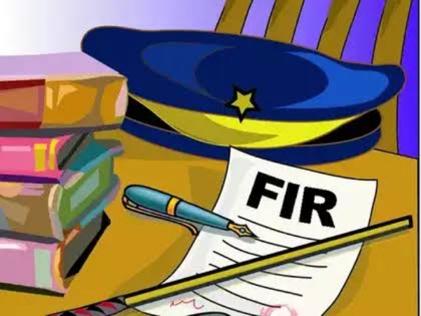 KAIMGANJ NEWS नाबालिग को बहला-फुसलाकर भगाने का आरोप, पिता की तहरीर पर मुकदमा दर्ज Picsart 25 12 30 20 19 39 966