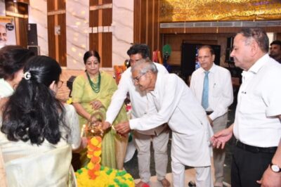 KAIMGANJ NEWS सुरों की महफ़िल में गूंजा कायमगंज, ‘आवाज़-ए-सीपीवीएन’ में छात्रों ने बिखेरा जादू Picsart 26 04 28 18 00 54 214