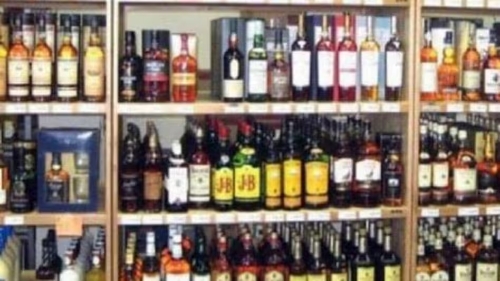 KAIMGANJ NEWS ЁЯФе рдмрд╛рдЬрд╛рд░ рдореЗрдВ тАШрд╢рд░рд╛рдм рдмрдирд╛рдо рд╕рдореНрдорд╛рдитАЩ рдХреА рдЬрдВрдЧ: рдорд╣рд┐рд▓рд╛рдУрдВ рдХрд╛ рдлреВрдЯрд╛ рдЧреБрд╕реНрд╕рд╛, рдареЗрдХреЗ рдкрд░ рдШрдорд╛рд╕рд╛рди ЁЯФе Picsart 26 04 29 05 08 14 372