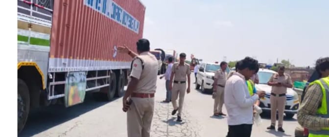 Delhi news केएमपी एक्सप्रेस-वे पर भीषण हादसा: स्कॉर्पियो की टक्कर में 5 पुलिसकर्मियों की मौत, मचा हड़कंप IMG 20260505 WA0264