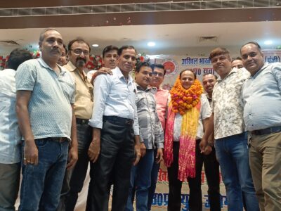 KAIMGANJ NEWS व्यापारी एकता की गूंज: उमेश गुप्ता जिलाध्यक्ष, रोहित गुप्ता बने कायमगंज नगर अध्यक्ष IMG 20260817 WA0203