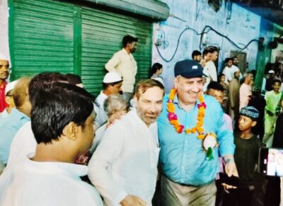 KAIMGANJ NEWS सरकार की आमद मरहबा' से गूंजी कायमगंज की गलियां: ईद मिलादुन्नबी पर निकला ऐतिहासिक जुलूस, फूलों की बारिश से महका शहर Picsart 26 08 27 07 45 01 498