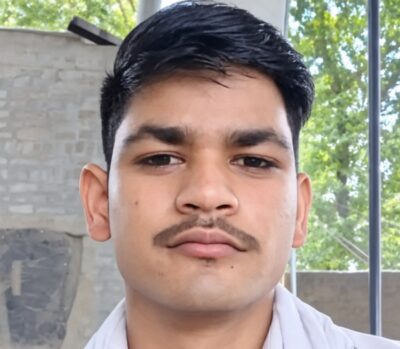 Farrukhabad news रेलवे ट्रैक पर मिला युवक का क्षत-विक्षत शव, सुबह-सुबह मचा हड़कंप Picsart 26 09 08 00 41 12 370